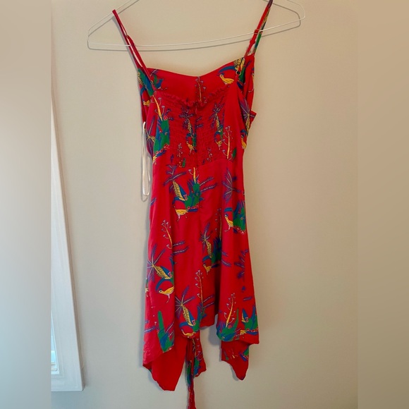 Cover up - Picture 3 of 3